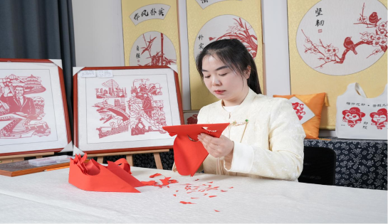 鄢陵：指尖剪纸 裁出千年民俗韵