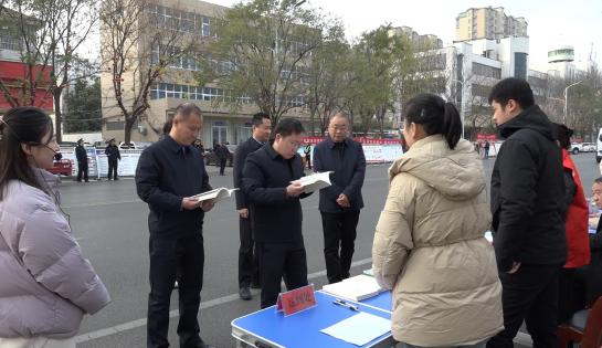 鄢陵县开展2025年“宪法宣传周”活动